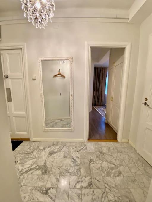 Glorious Apartment In Hakaniemi Гельсінкі Екстер'єр фото
